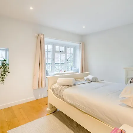 Hébergement de vacances 3 Bed In Finsthwaite Oc-b42692 Crosthwaite