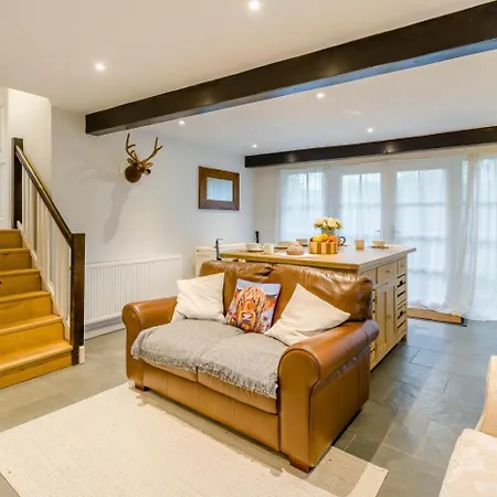 Hébergement de vacances 3 Bed In Finsthwaite Oc-b42692 Crosthwaite