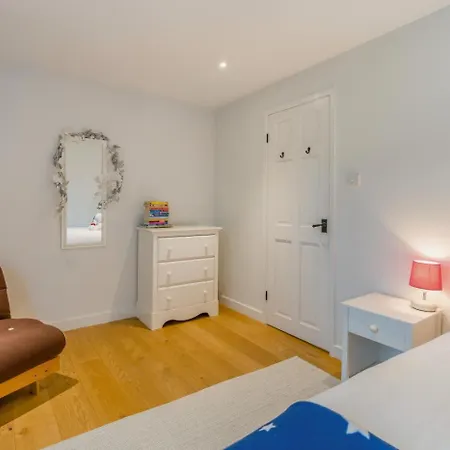 Hébergement de vacances 3 Bed In Finsthwaite Oc-b42692 *